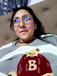 You-kitty2025 stripchat stream image