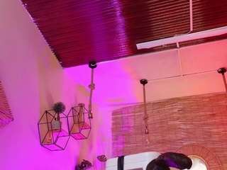 lady-brownn camsoda stream image