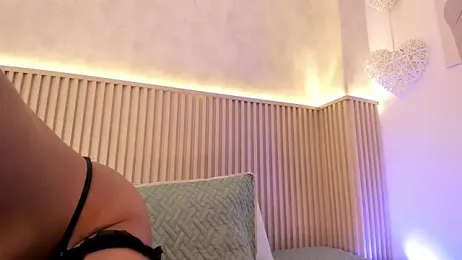 daiana_curly stripchat stream image