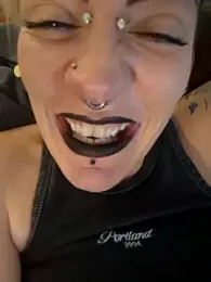 PinkTheHawk stripchat stream image