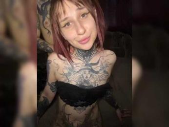 shnesyne bongacams stream image