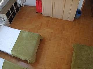 voyeurcam-julmodels-bed-7 camsoda stream image