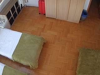 voyeurcam-julmodels-bed-7 camsoda stream image