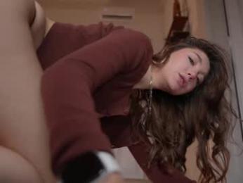 mia_elfie chaturbate stream image