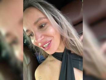 CandyViki bongacams stream image