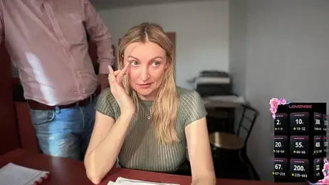 legsLONG stripchat stream image