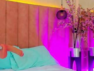 carolinemoreno camsoda stream image