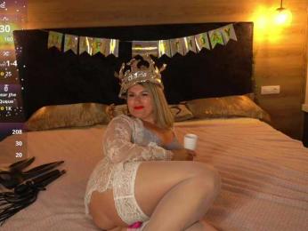 KiraRoxx bongacams stream image