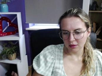 Soft-Zoey bongacams stream image