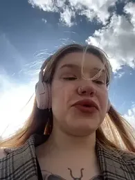 Honey___Hot stripchat stream image