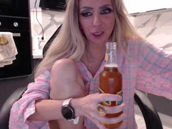 blondalina bongacams stream image