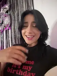 Ale_Lewis stripchat stream image