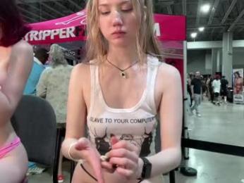 eve003300 chaturbate stream image