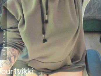 VikkiExtraCheese bongacams stream image