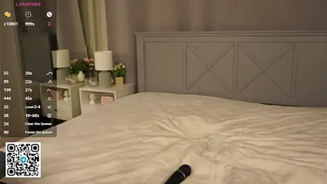 EsmeDainty stripchat stream image