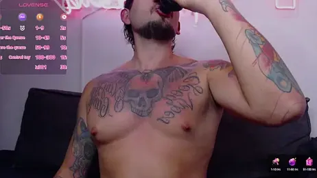 marco_allison01 stripchat stream image