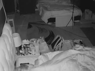 voyeurcam-baileybase-room camsoda stream image