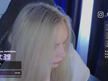 fymryn bongacams stream image