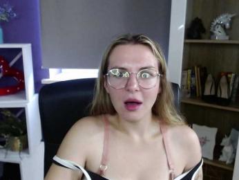 Soft-Zoey bongacams stream image