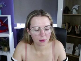 Soft-Zoey bongacams stream image