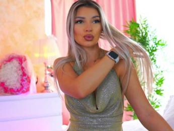 ArtTeasee bongacams stream image