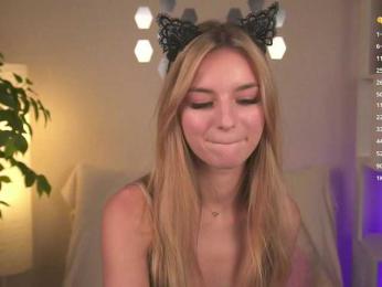 ilittleheart bongacams stream image