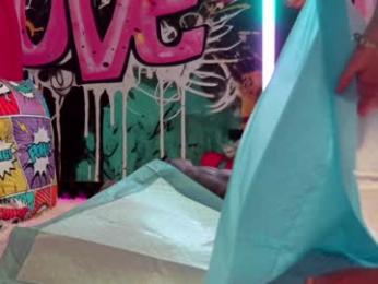 vanessa_love chaturbate stream image