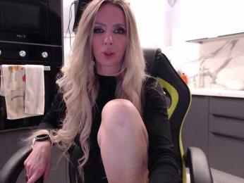 blondalina bongacams stream image