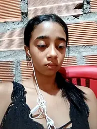 Zoe_Sweett18 stripchat stream image