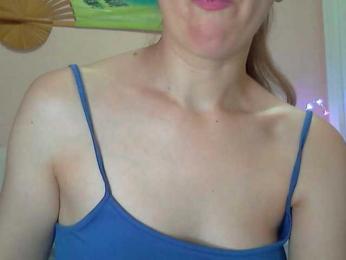 Lolakisss bongacams stream image