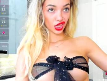 sassyt33n chaturbate stream image