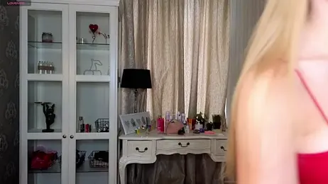 AnneFoxy stripchat stream image