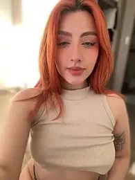 Anavi_ stripchat stream image