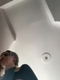 emiss_ stripchat stream image