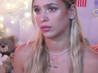 Maci Reynolds flirt4free stream image