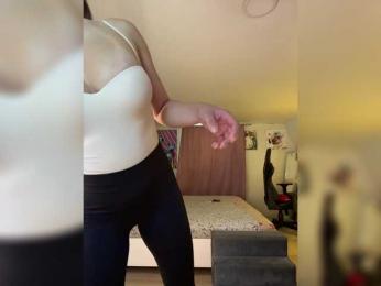 -MaybeBaby- bongacams stream image