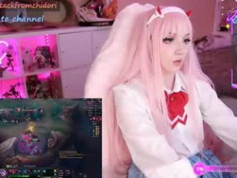 yourcutewaifu chaturbate stream image
