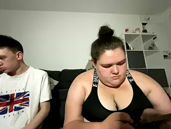 curvy_crystal stripchat stream image