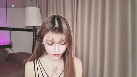 Kiki--2025 stripchat stream image