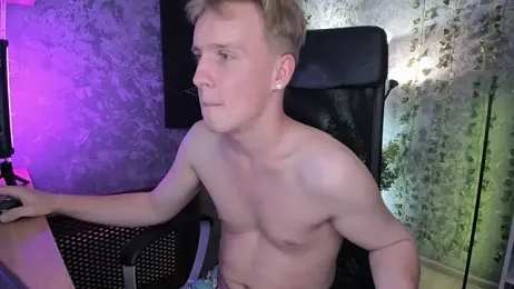 AlexxSweet stripchat stream image