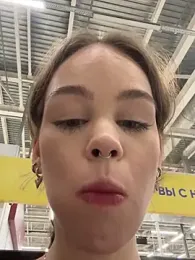 Street_young stripchat stream image, 05.07.2025 10:50