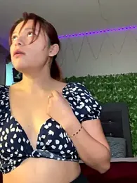 3littleschoolteens stripchat stream image