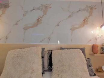 leathompson1 bongacams stream image