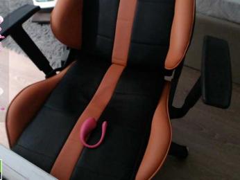 crystalyss bongacams stream image