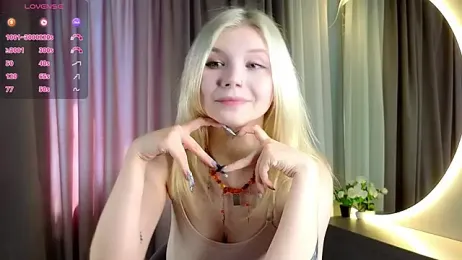 DaisyElmers stripchat stream image