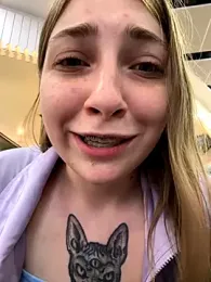 Sunny___Bunny stripchat stream image