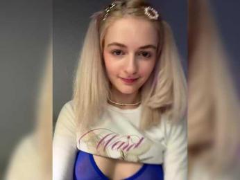 duloveli bongacams stream image