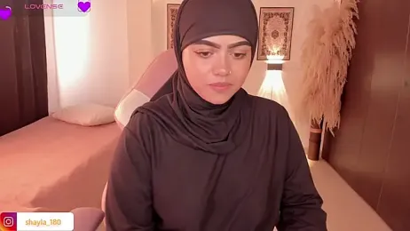 shayla_18 stripchat stream image