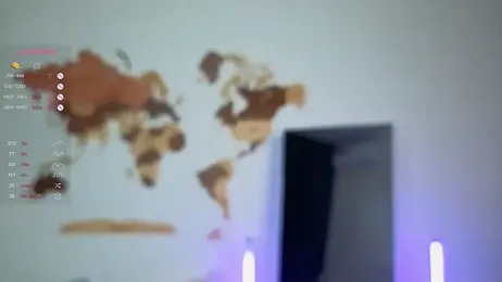 QueenieClagg stripchat stream image