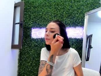 hotfallingdevil chaturbate stream image